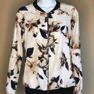 West Kei Floral Print Spring/Summer Jacket.